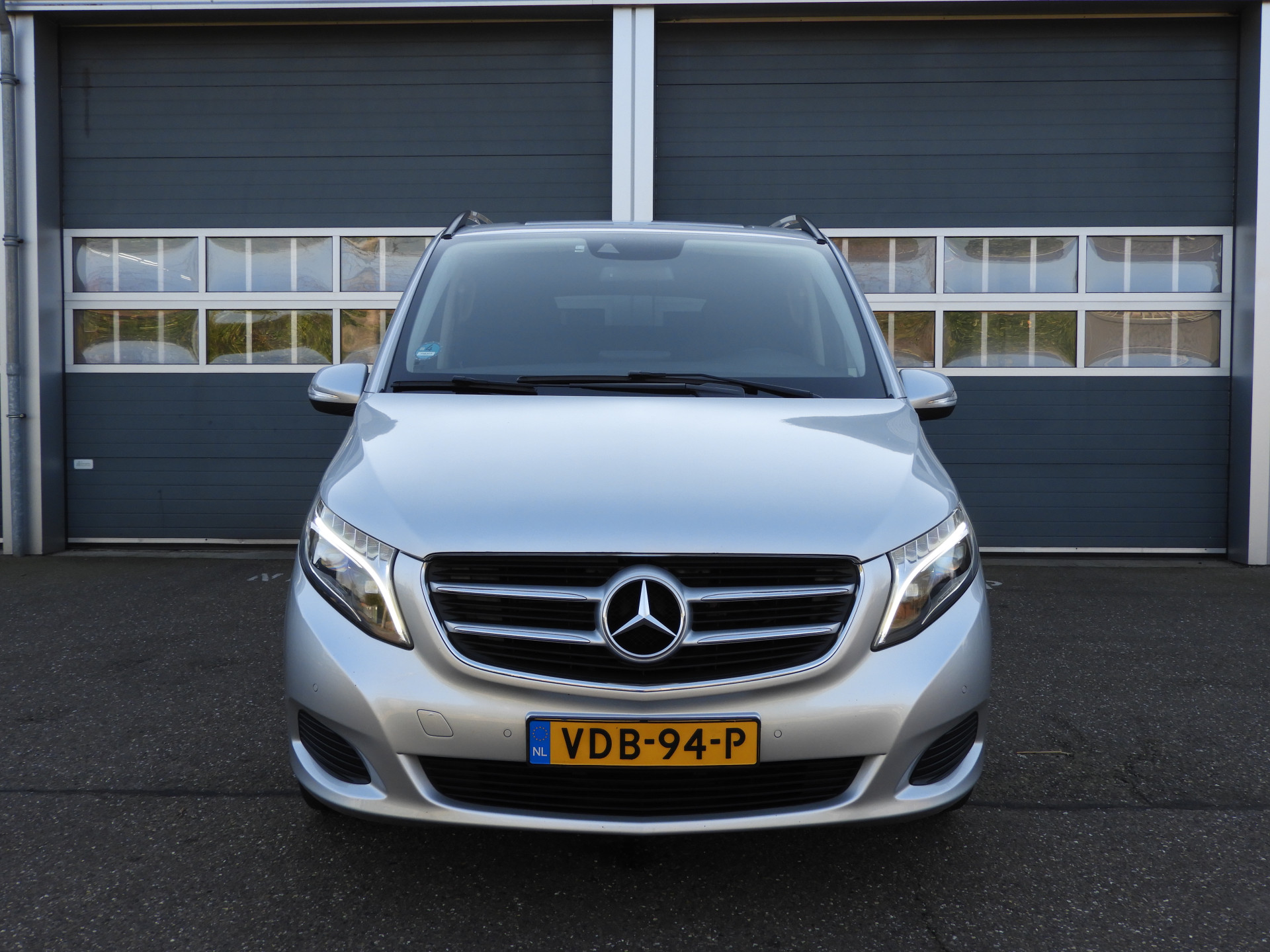 Mercedes-Benz V-Klasse 220 CDI Lang DC AUT | LED | NAV | CAMERA | MARGE 51750445-1.jpg | Autobedrijf Vervoort