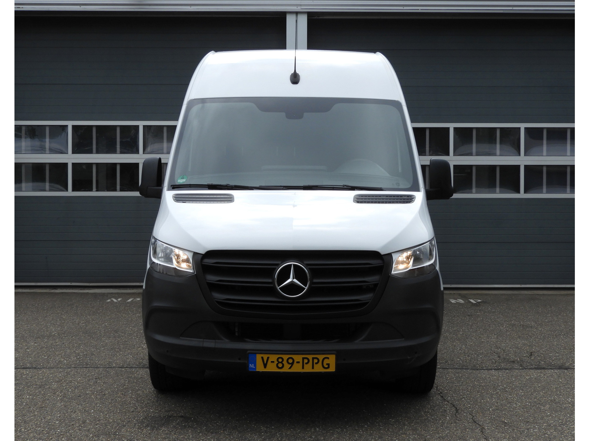 Mercedes-Benz Sprinter 315 1.9 CDI L2H2 AUT | 3.5t TREKHAAK | CAMERA | MBUX | CRUISE 54667285-1.jpg | Autobedrijf Vervoort