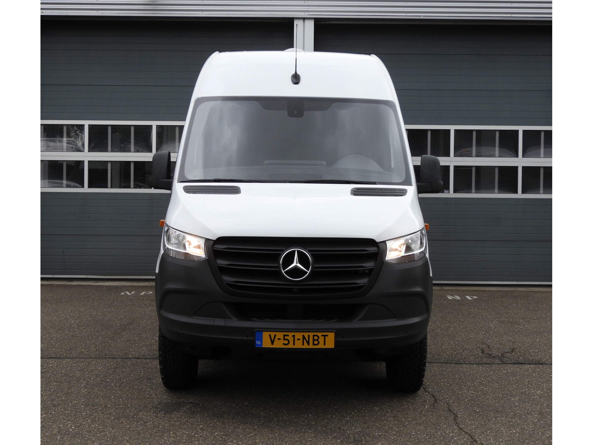 Mercedes-Benz Sprinter 316 2.2 CDI L2H2 4X4 AWD AUT | 2.8t TREKHAAK | 360° CAMERA | MBUX 55355303-1.jpg | Autobedrijf Vervoort
