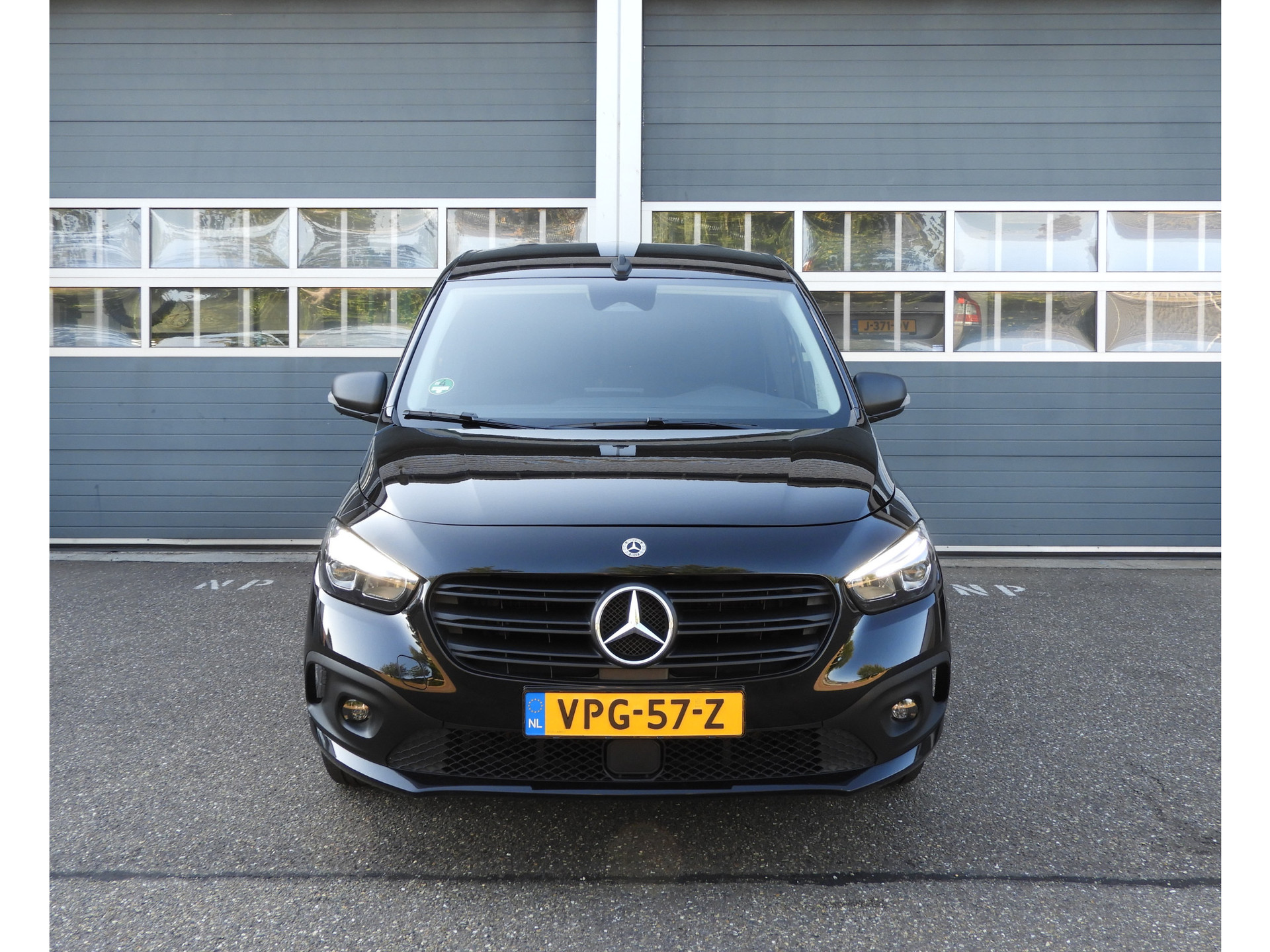 Mercedes-Benz Citan 110 CDI L1 | TREKHAAK | CAMERA | LED | CRUISE | STOELVERWARMING | MBUX 55516648-1.jpg | Autobedrijf Vervoort