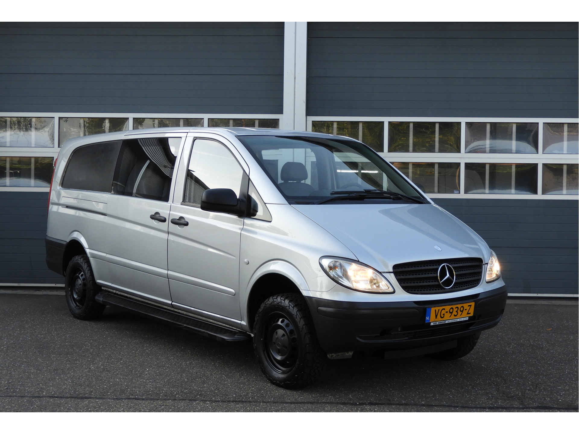 Mercedes-Benz Vito 115 CDI 343 DC AUT 4X4 | 2.5t TREKHAAK | CAMERA | CRUISE CONTROL 55881022-2.jpg | Autobedrijf Vervoort