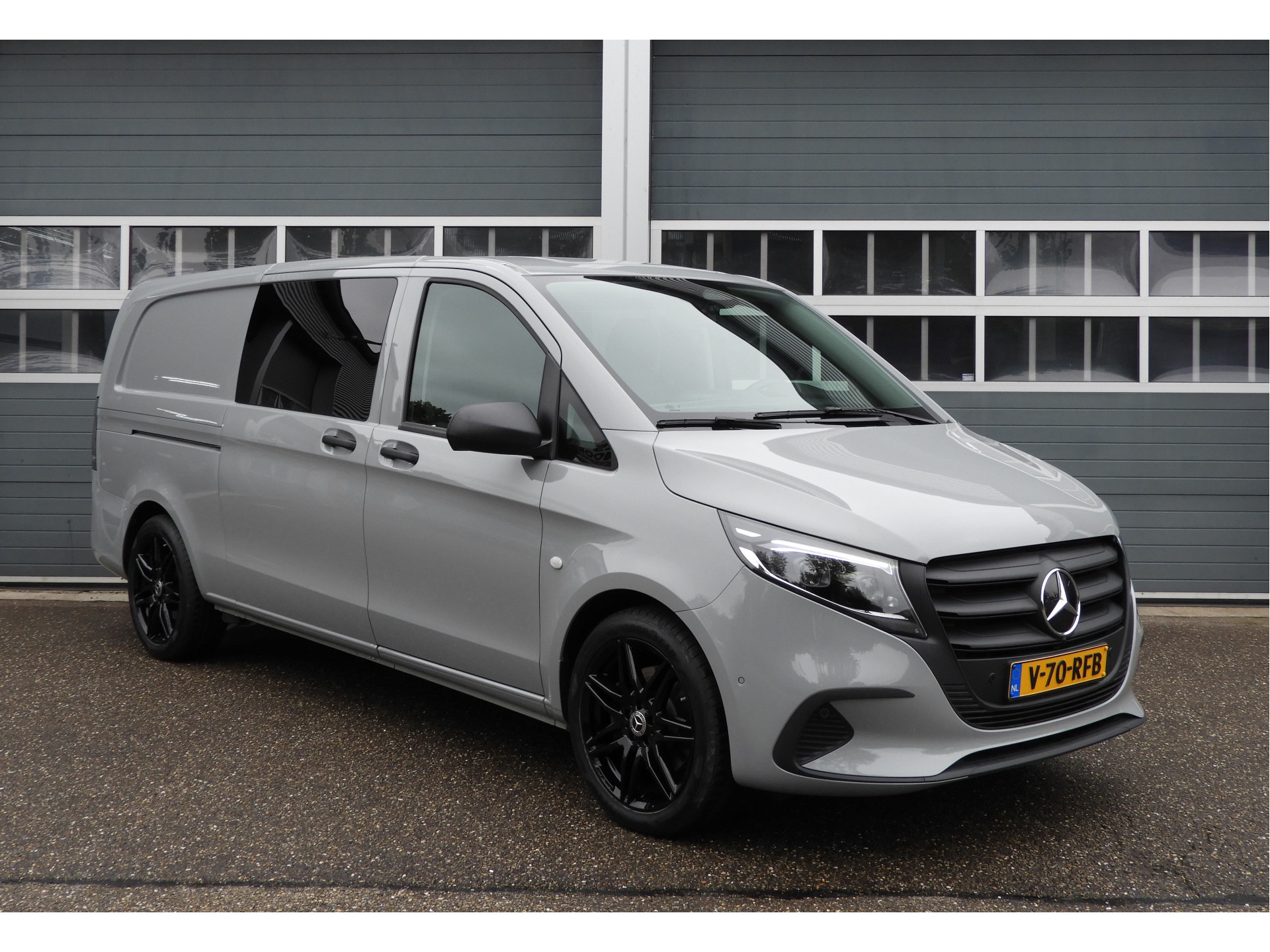 Mercedes-Benz Vito 119 CDI XL DC AUT | LUCHTVERING | 2X SCHUIFDEUR | 2.5t TREKHAAK 56638892-2.jpg | Autobedrijf Vervoort