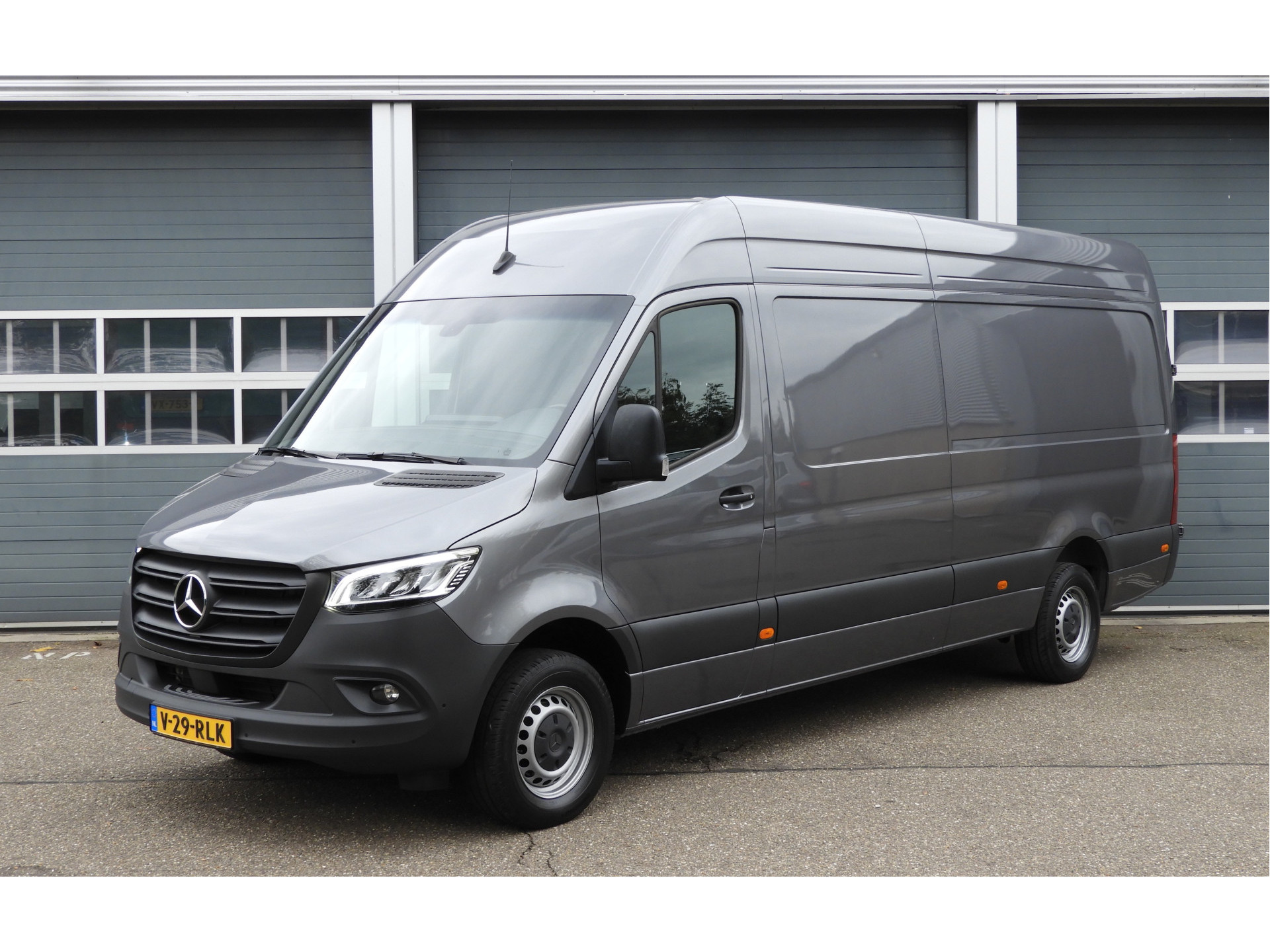 Mercedes-Benz Sprinter 317 1.9 CDI L3H2 RWD AUT | 3.5t TREKGEWICHT | LED | CAMERA 57594953-0.jpg | Autobedrijf Vervoort