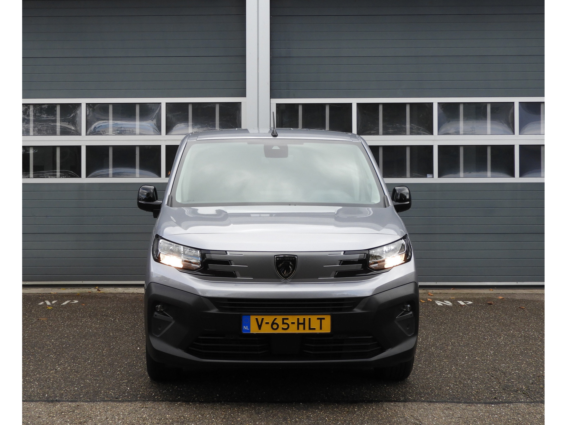 Peugeot Partner 1.5 BlueHDI Premium AUT | TREKHAAK | CAMERA | NAVI | CARPLAY 57620271-1.jpg | Autobedrijf Vervoort