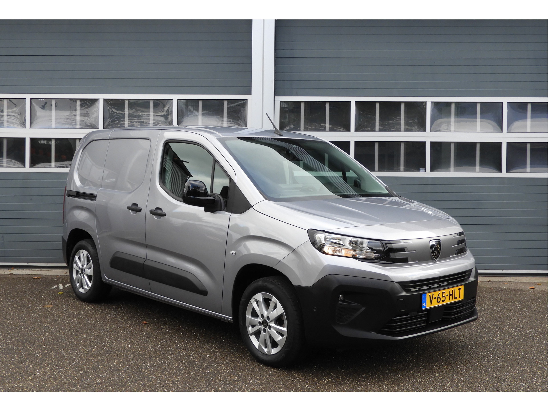 Peugeot Partner 1.5 BlueHDI Premium AUT | TREKHAAK | CAMERA | NAVI | CARPLAY 57620271-2.jpg | Autobedrijf Vervoort