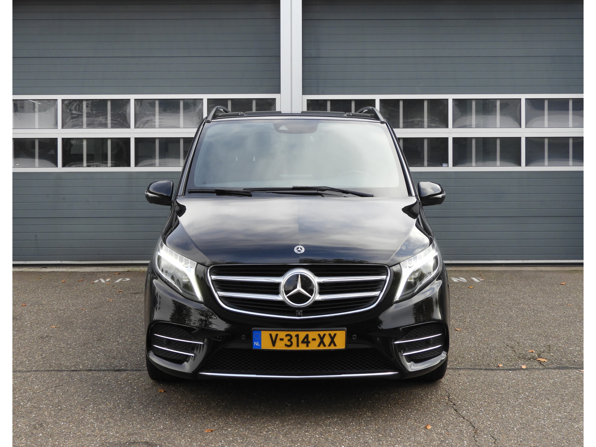 Mercedes-Benz V-Klasse 250d Extra Lang DC Avantgarde AUT | 360° CAMERA | DISTRONIC | BURMESTER 57829052-1.jpg | Autobedrijf Vervoort